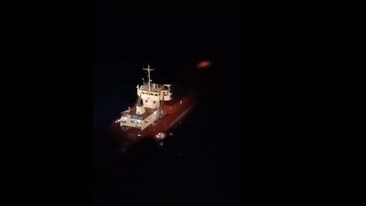 Fünf Seeleute von brennendem Frachter auf der Ostsee gerettet - Ankerherz Verlag