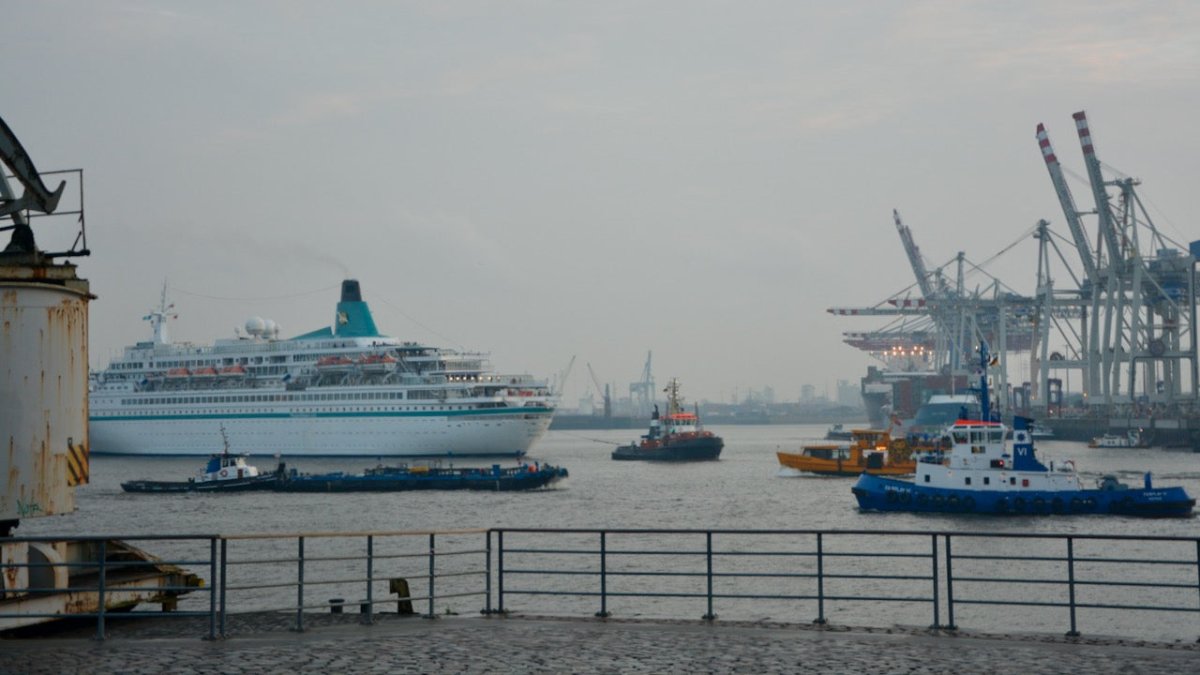 „Mann über Bord“ – was passiert dann auf einem Kreuzfahrtschiff? - Ankerherz Verlag