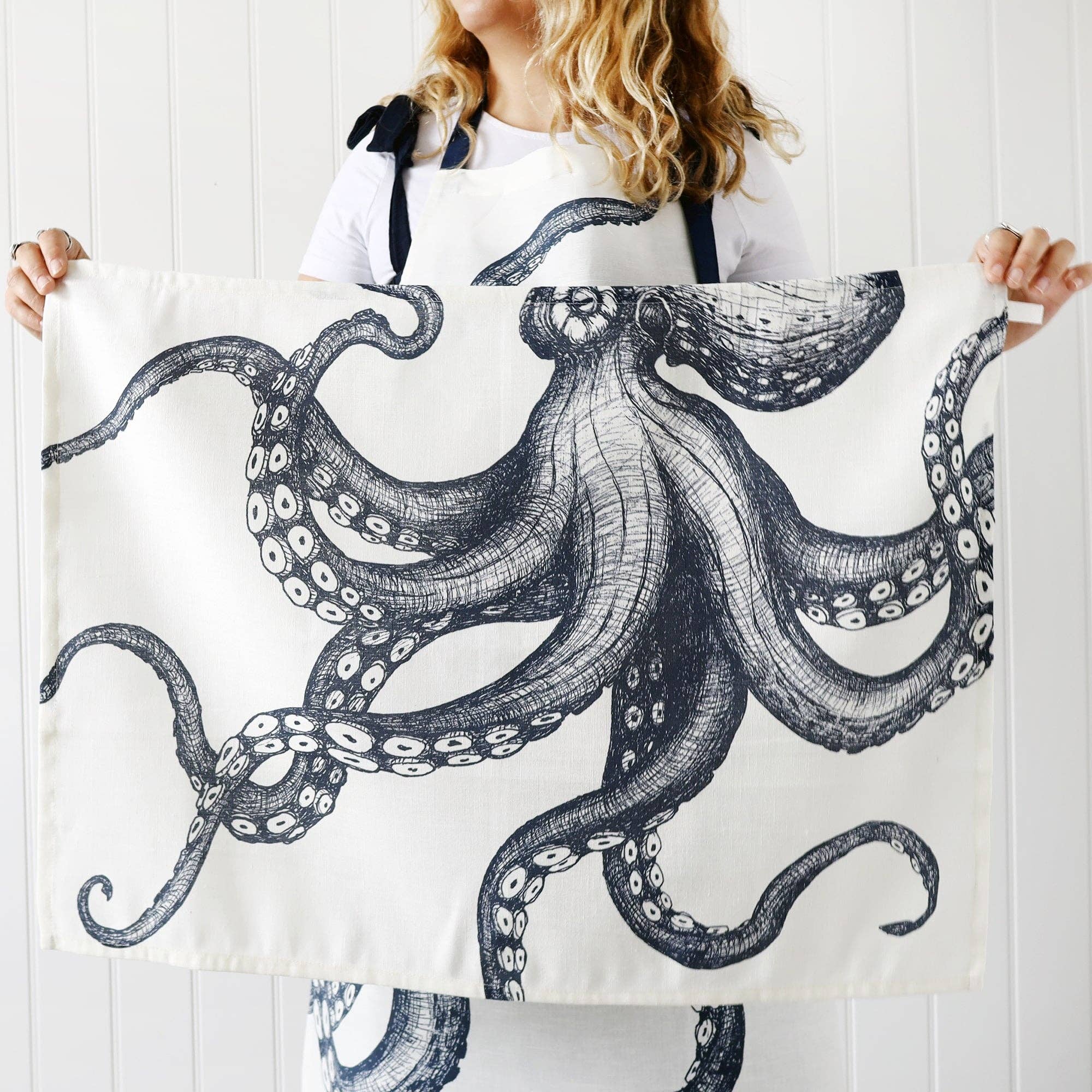 Octopus Tea Towel | ankelinerherz.com