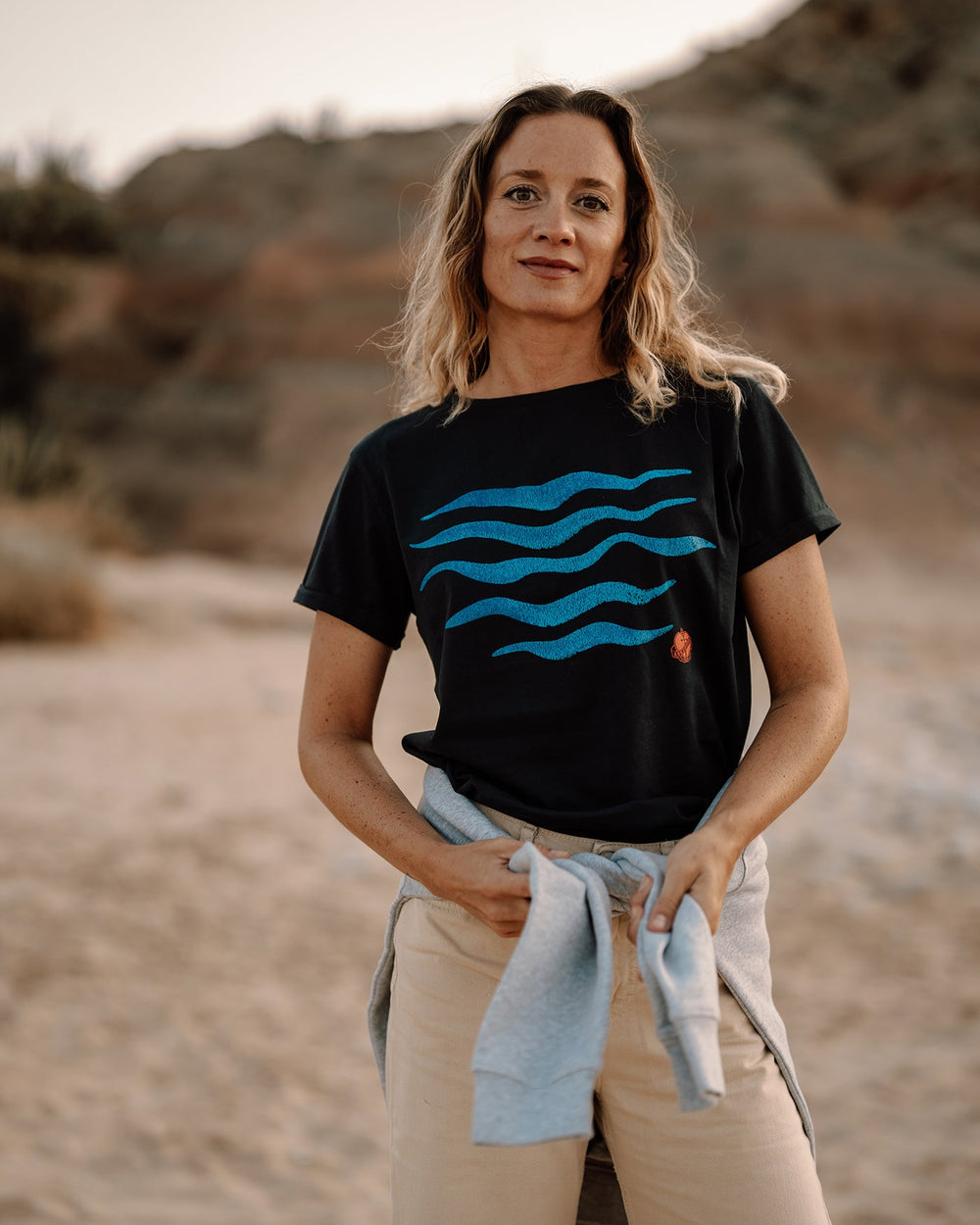 Frauen T-Shirt Waves navy | ankelinerherz.com