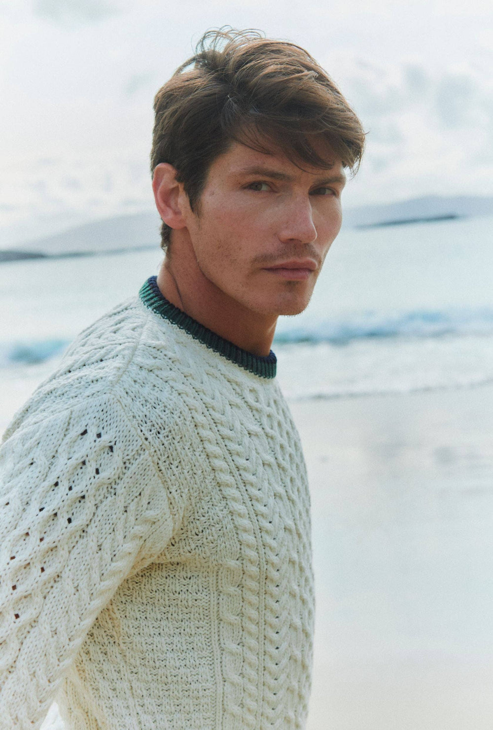Aran Strickpullover mit NavyStreifen - Creme - ankelinerherz.com