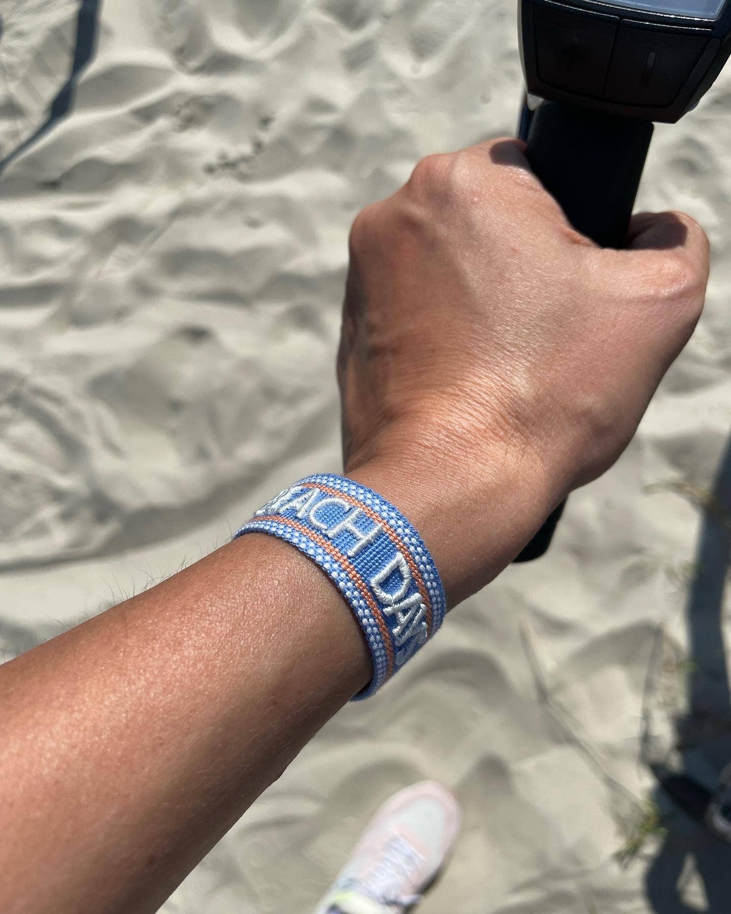Armband Beach Days — Gewebt, größenverstellbar